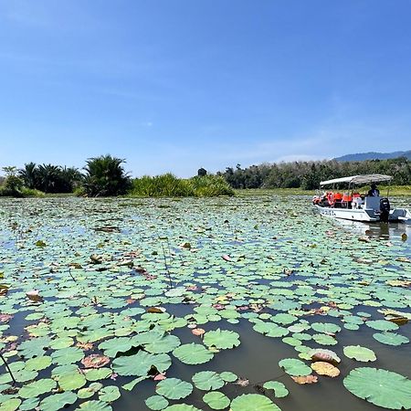 Hotel Branda Kampung Sumpitan Lenggong Tiada Sungai Kampong Ulu Jepai Esterno foto