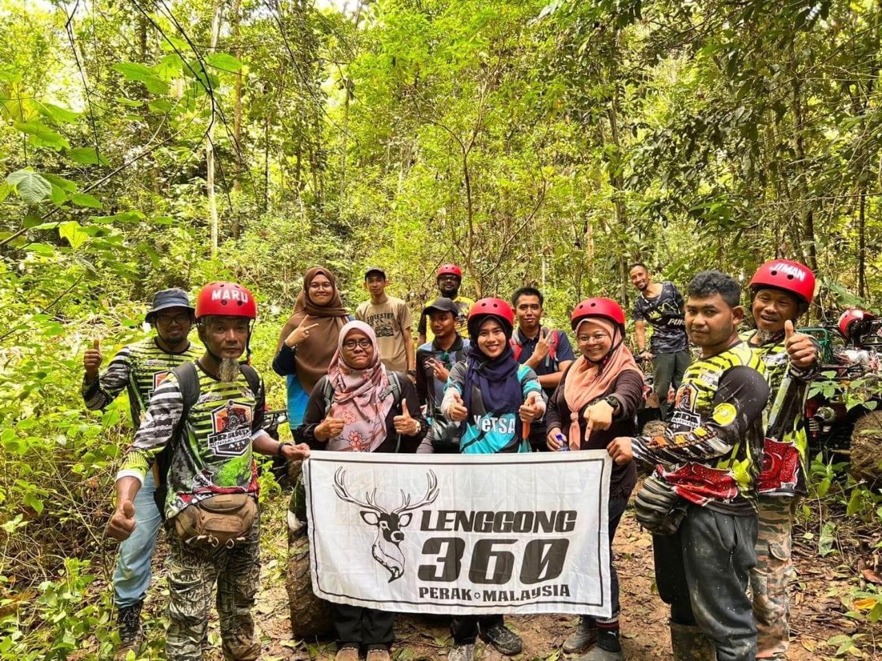 Hotel Branda Kampung Sumpitan Lenggong Tiada Sungai Kampong Ulu Jepai Esterno foto